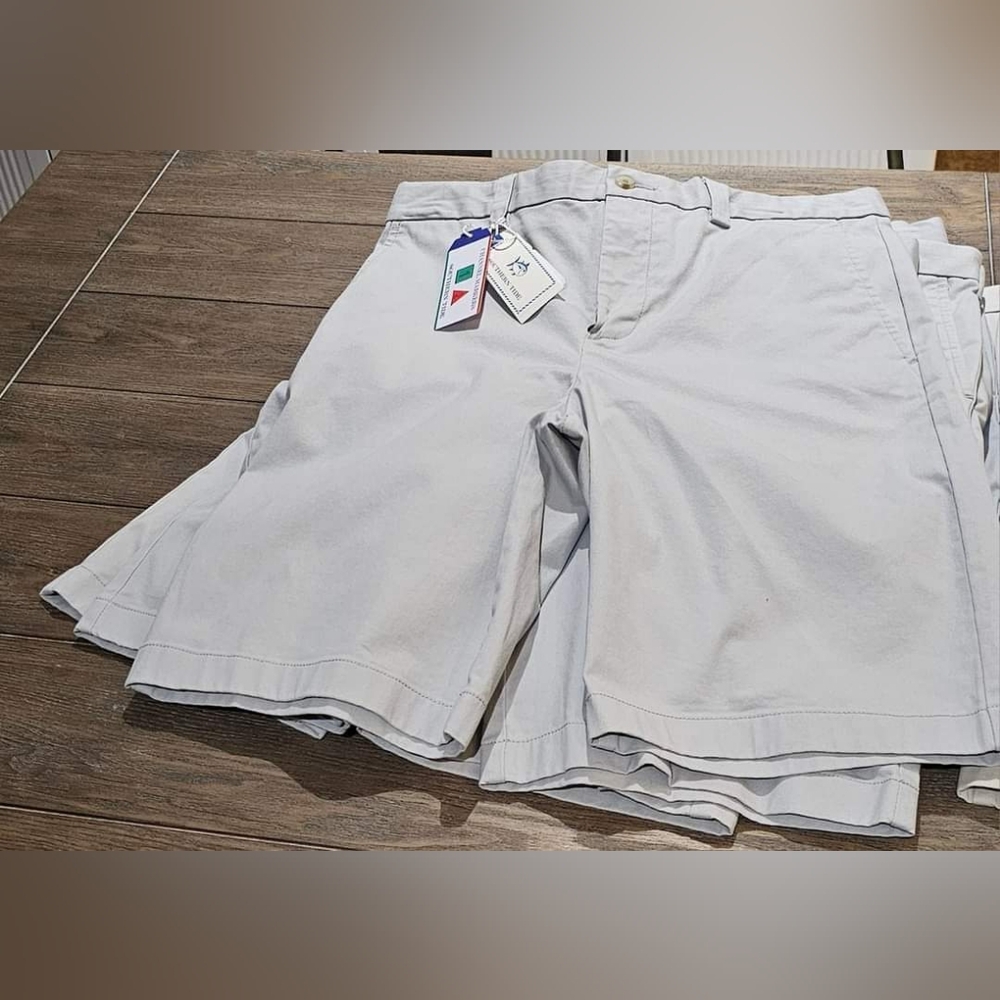 New southern tide light khaki sizes